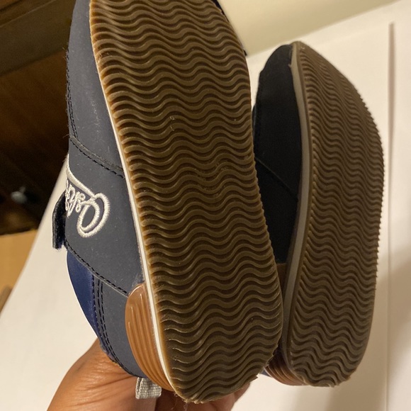 Oshkosh Bgosh boys sneakers size 10M blue brown color - Picture 6 of 7